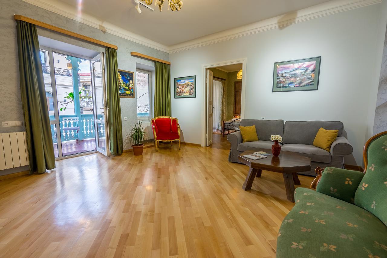Gallery Apartment Tiflis Exterior foto